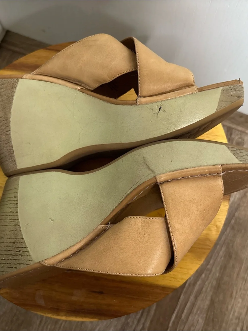 Nine West Sz 7M Leather Crossover Wedge Slide Sandals Comfort Women's Boho Y2K